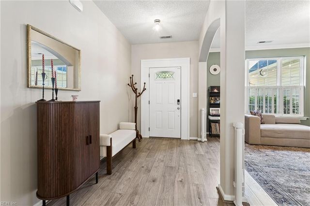 800 Andrews XING, Smithfield, VA 23430