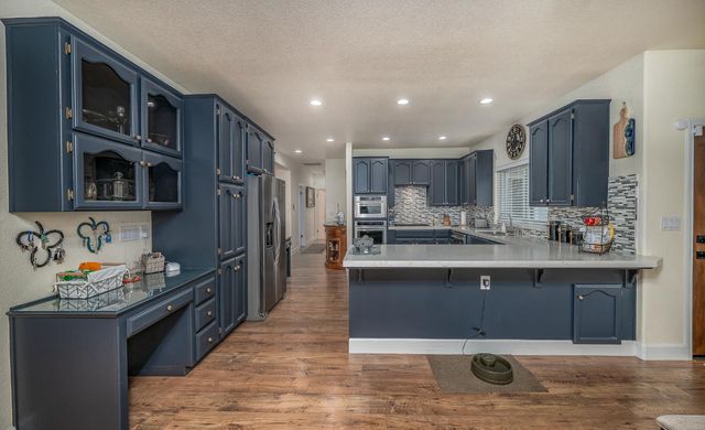 1850 Hammond Dr, Turlock, CA 95382