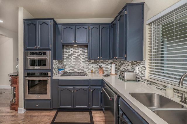 1850 Hammond Dr, Turlock, CA 95382