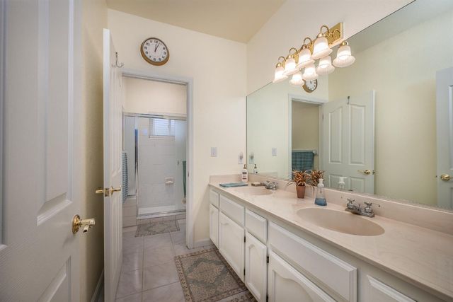 1850 Hammond Dr, Turlock, CA 95382