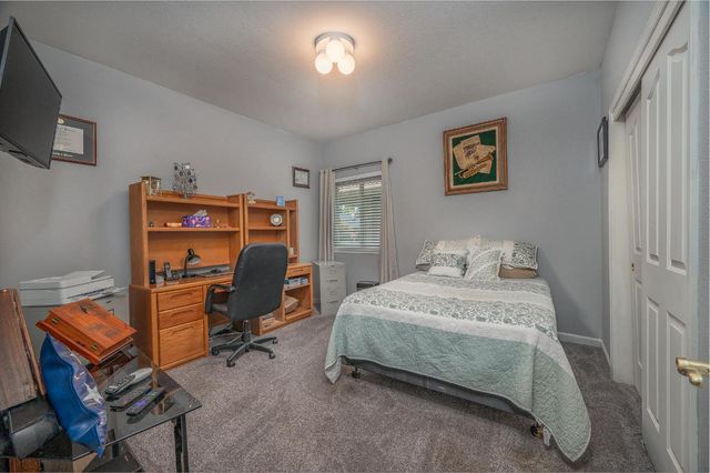 1850 Hammond Dr, Turlock, CA 95382