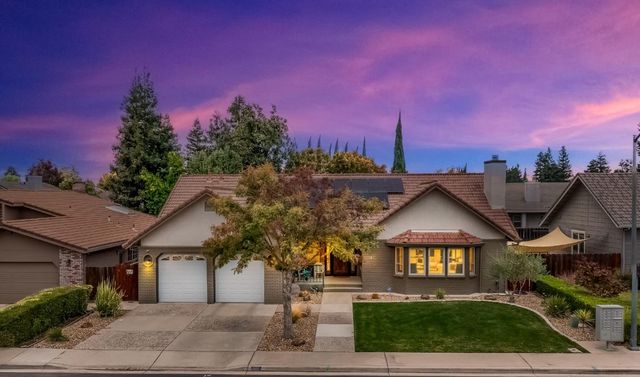 1850 Hammond Dr, Turlock, CA 95382