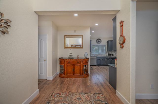 1850 Hammond Dr, Turlock, CA 95382