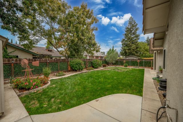 1850 Hammond Dr, Turlock, CA 95382