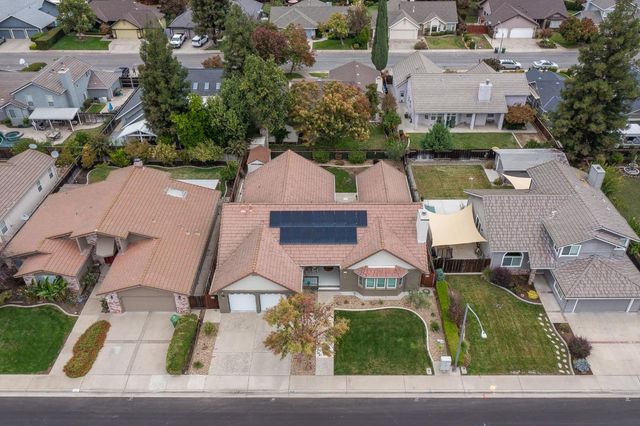 1850 Hammond Dr, Turlock, CA 95382