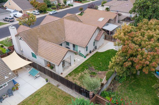 1850 Hammond Dr, Turlock, CA 95382