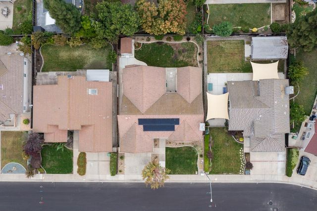 1850 Hammond Dr, Turlock, CA 95382