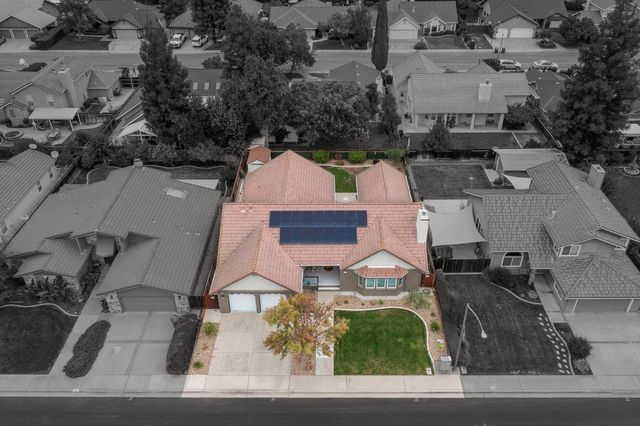 1850 Hammond Dr, Turlock, CA 95382