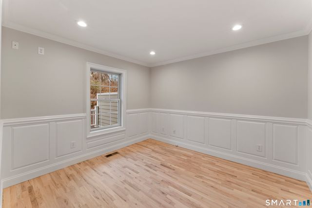 53 Grassy Plain Street APT B5, Bethel, CT 06801