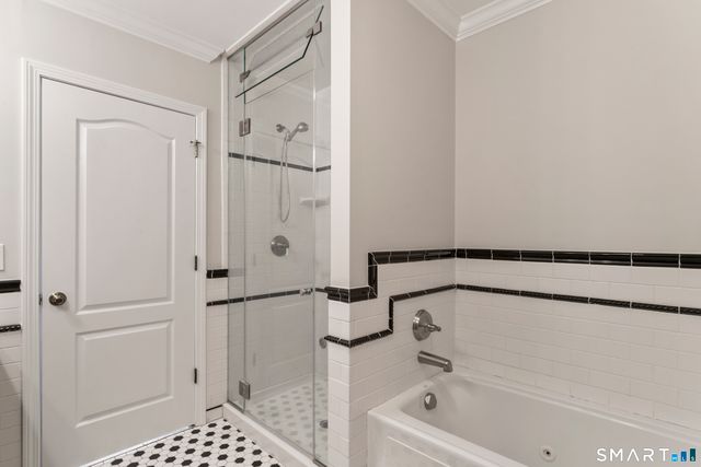 53 Grassy Plain Street APT B5, Bethel, CT 06801