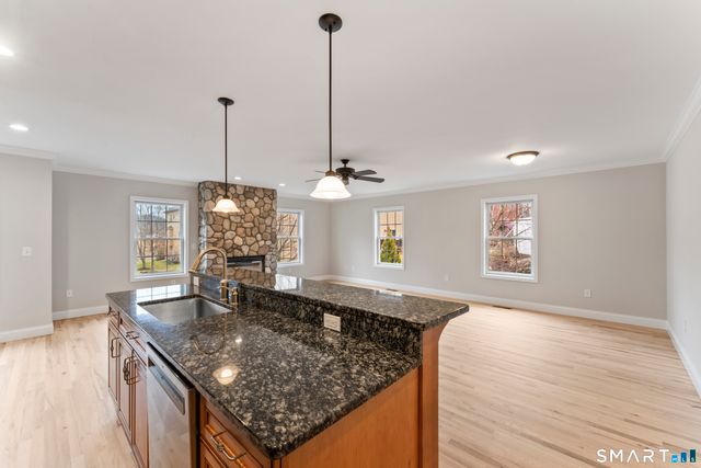 53 Grassy Plain Street APT B5, Bethel, CT 06801