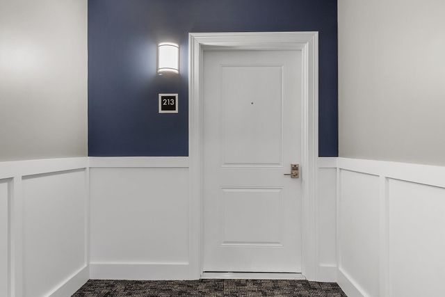 10100 S Willow St Unit 213, Manchester, NH 03103