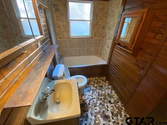 507 W Shaw St., Tyler, TX 75701