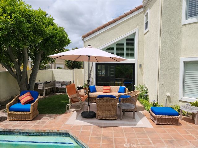 24718 Calle Serranona, Calabasas, CA 91302