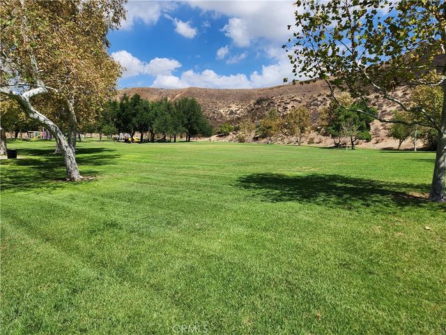 24718 Calle Serranona, Calabasas, CA 91302