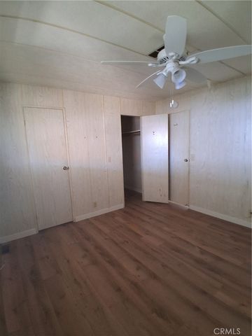 725 W Thornton 157, Hemet, CA 92543