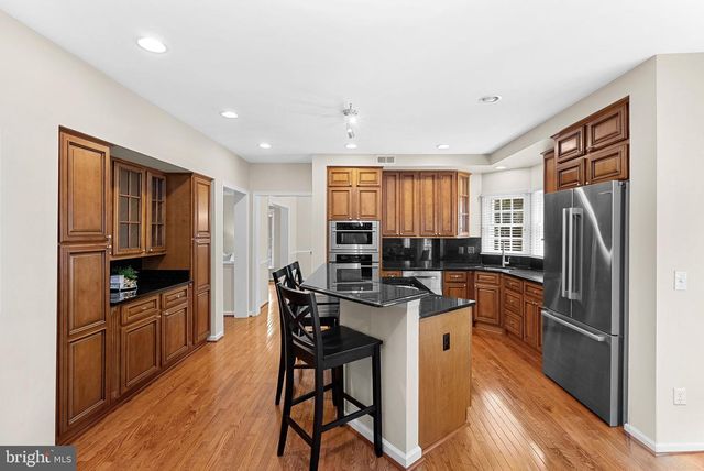 47748 FATHOM PL, Sterling, VA 20165