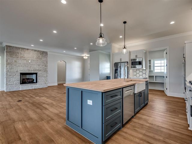 20904 Rush Creek Road, Edmond, OK 73012