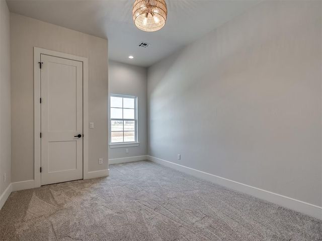 20904 Rush Creek Road, Edmond, OK 73012