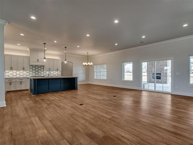 20904 Rush Creek Road, Edmond, OK 73012