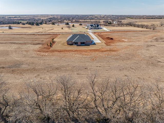 20904 Rush Creek Road, Edmond, OK 73012