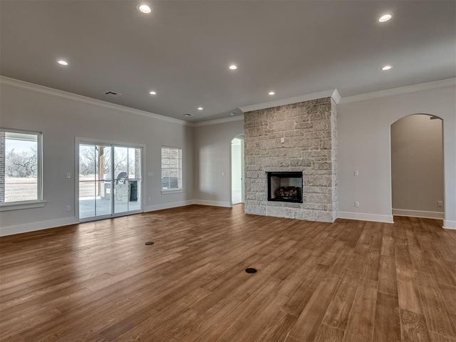 20904 Rush Creek Road, Edmond, OK 73012