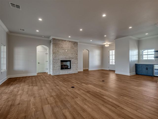 20904 Rush Creek Road, Edmond, OK 73012