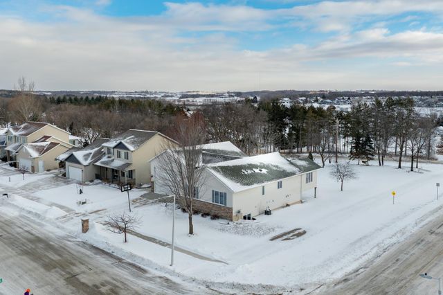 1132 Putters Place SE, Rochester, MN 55904