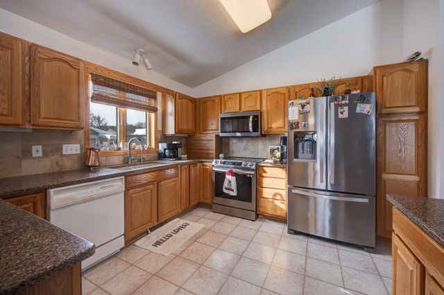 1132 Putters Place SE, Rochester, MN 55904