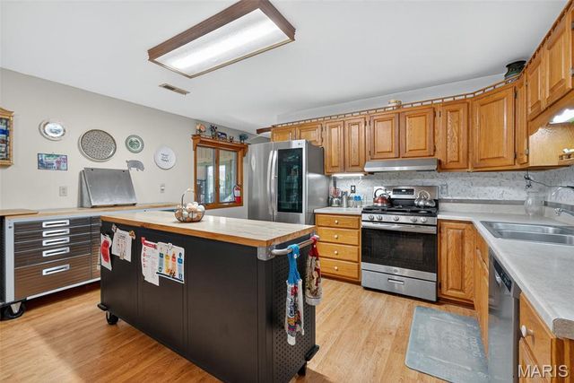 319 Highway Aa, Wright City, MO 63390