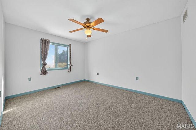 319 Highway Aa, Wright City, MO 63390