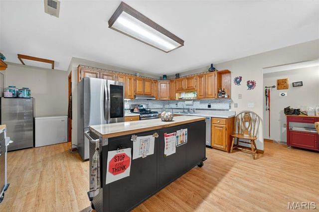 319 Highway Aa, Wright City, MO 63390