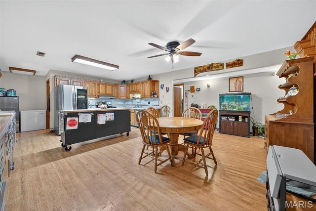 319 Highway Aa, Wright City, MO 63390