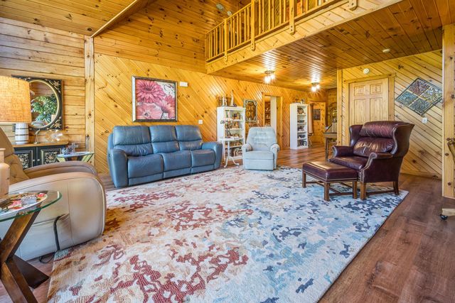 5592 Linksview Way, Gladwin, MI 48624