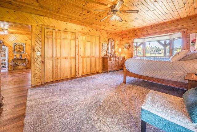 5592 Linksview Way, Gladwin, MI 48624