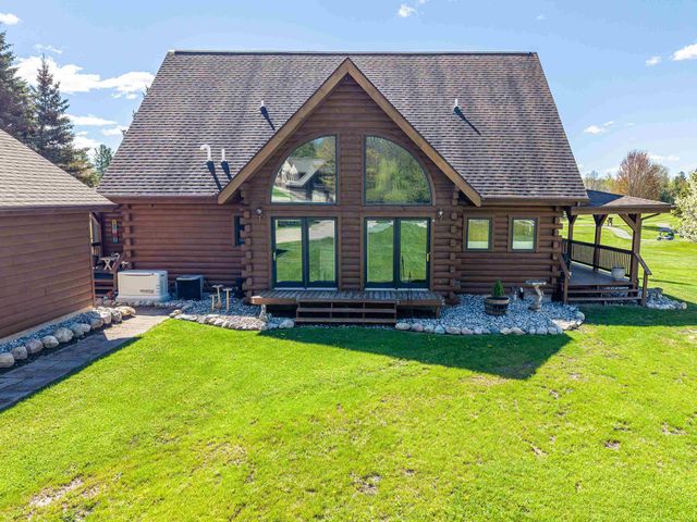 5592 Linksview Way, Gladwin, MI 48624