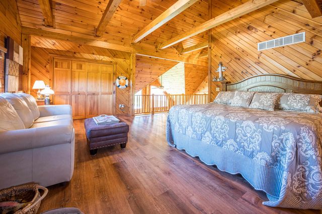 5592 Linksview Way, Gladwin, MI 48624