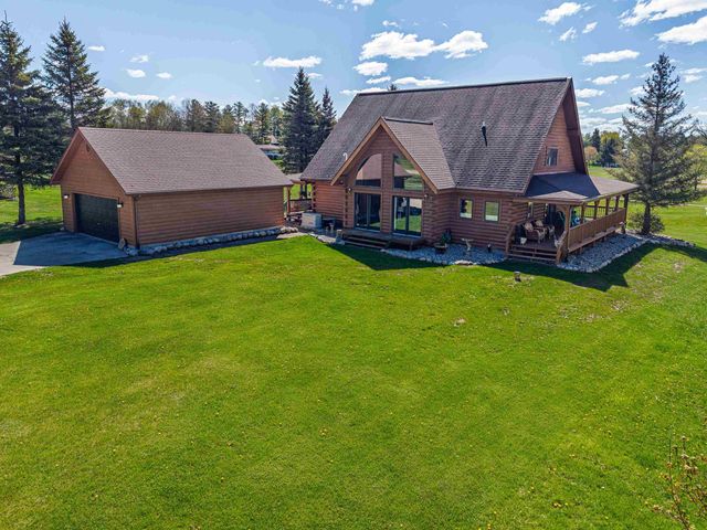 5592 Linksview Way, Gladwin, MI 48624