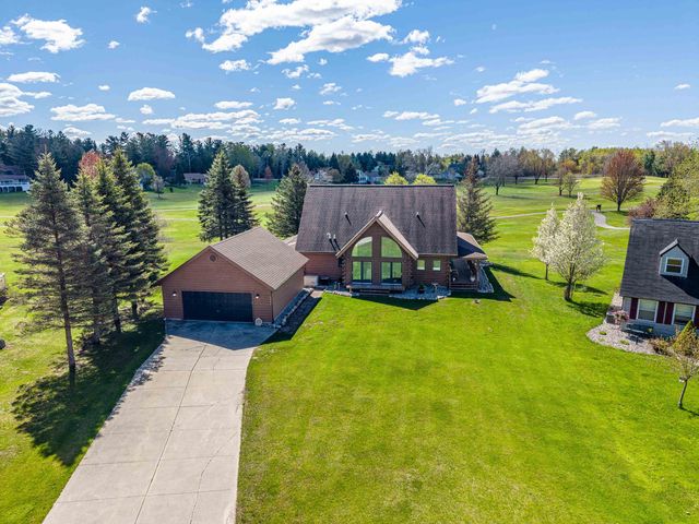 5592 Linksview Way, Gladwin, MI 48624