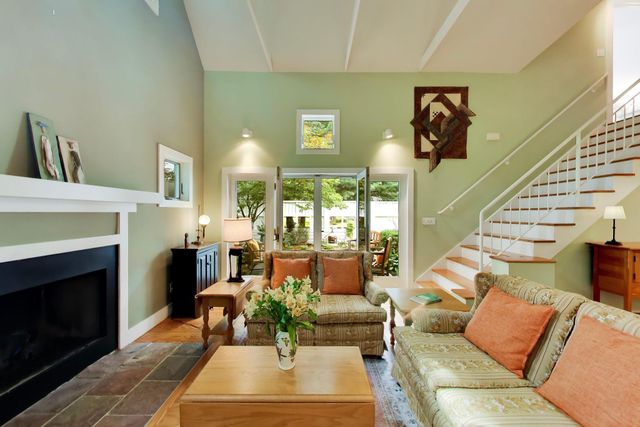 13 Tryon Farm Lane, Michigan City, IN 46360