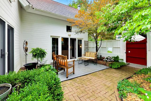 13 Tryon Farm Lane, Michigan City, IN 46360