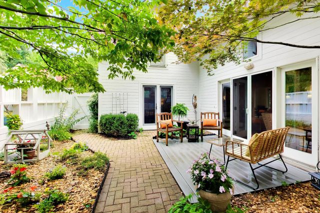 13 Tryon Farm Lane, Michigan City, IN 46360