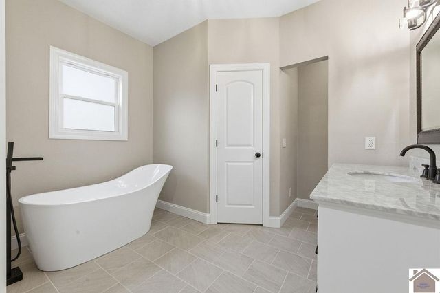 5950 Oaks Road, Symsonia, KY 42003