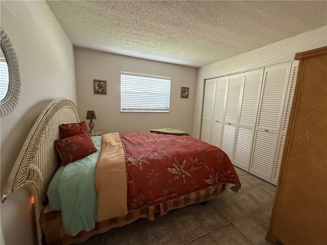 1100 Ponce De Leon Circle N102, Vero Beach, FL 32960