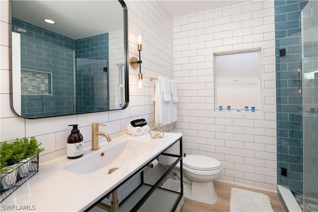 823 96th AVE N, Naples, FL 34108