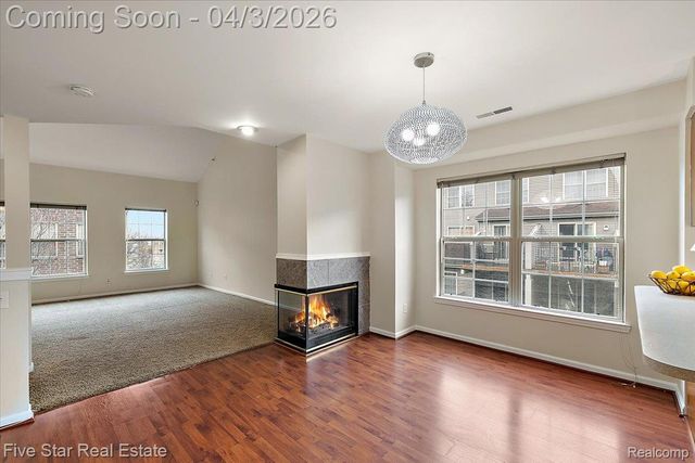 43 Georgetown Court, Dearborn, MI 48126