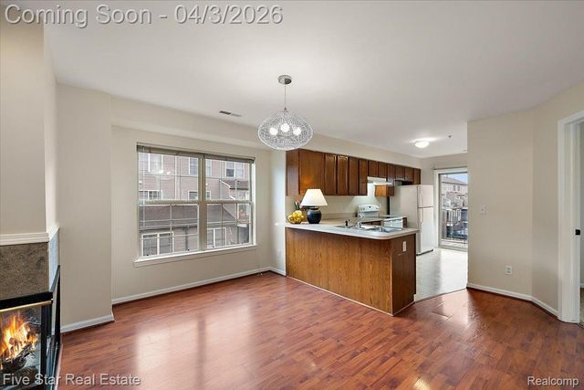 43 Georgetown Court, Dearborn, MI 48126