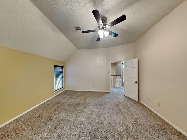 1028 Chesterwood Drive, Pearland, TX 77581