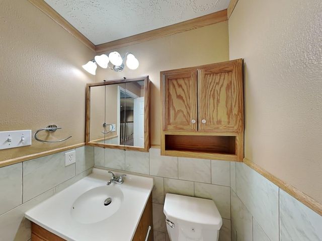 1028 Chesterwood Drive, Pearland, TX 77581