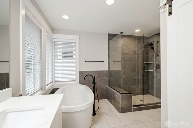 13030 75TH Place S, Seattle, WA 98178